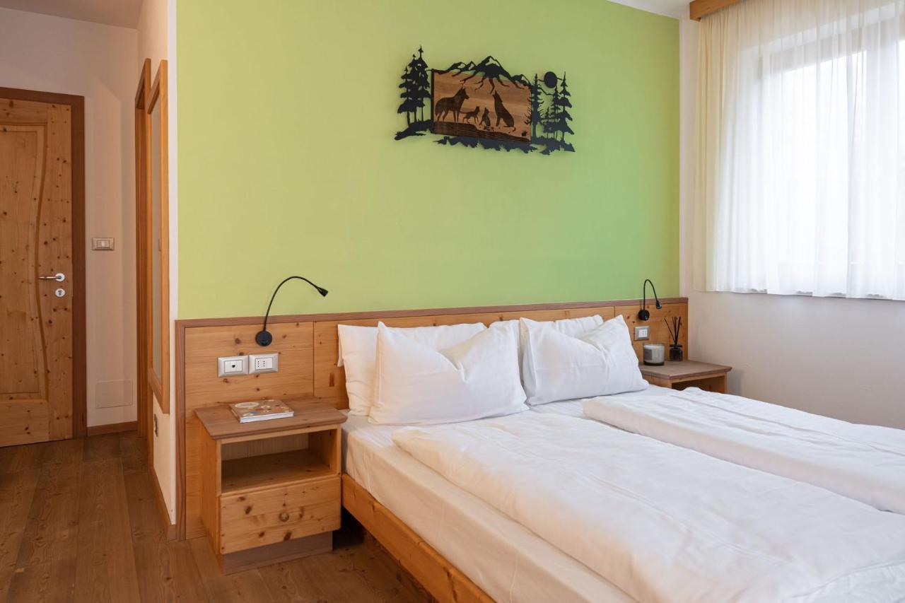 Gruenwald Hotel Salorno Exterior photo